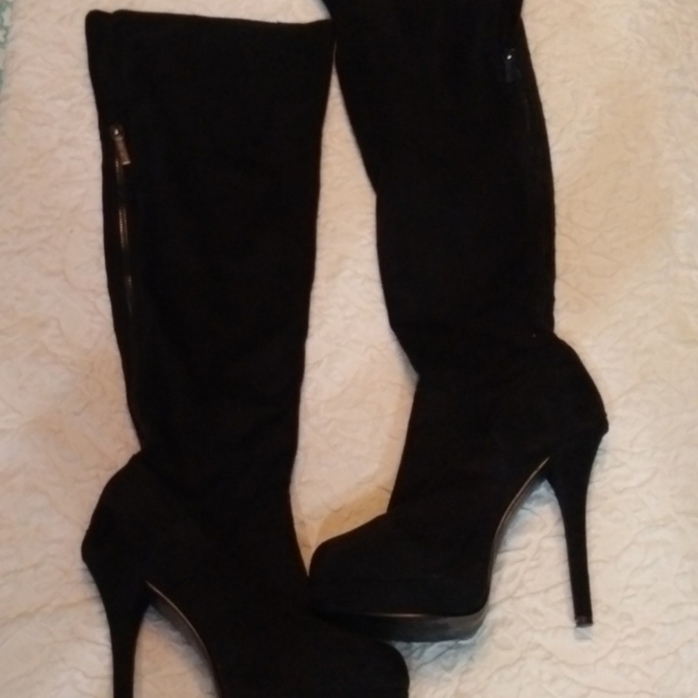 kardashian high boots